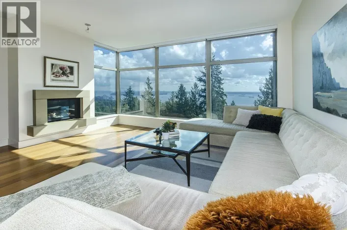 801 3335 CYPRESS PLACE, West Vancouver