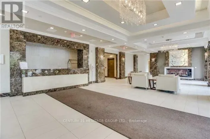 #801 - 372 HIGHWAY 7 AVENUE E, Richmond Hill