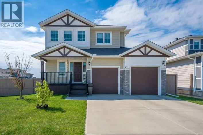 801 Mandalay Boulevard, Carstairs
