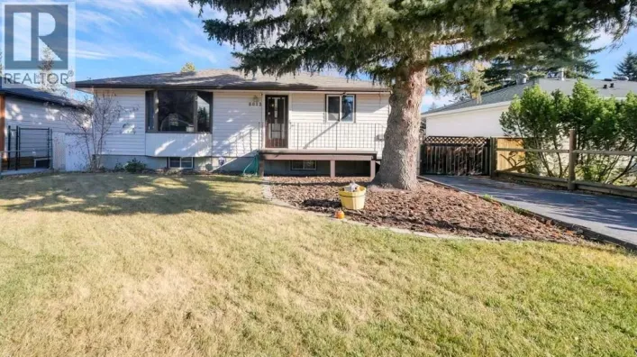 8012 36 Avenue NW, Calgary