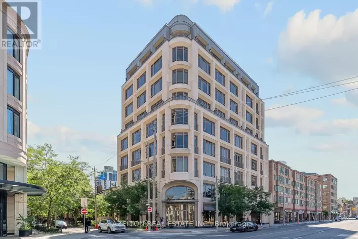 802 - 128 HAZELTON AVENUE, Toronto