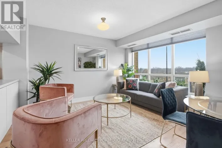 802 - 190 MANITOBA STREET, Toronto