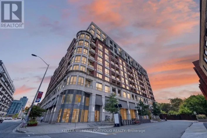 802 - 23 GLEBE ROAD W, Toronto