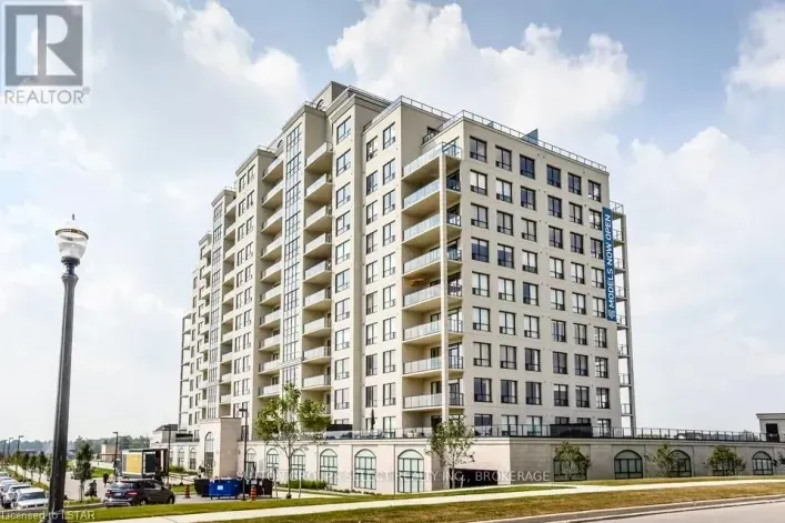 802 - 260 VILLAGEWALK BOULEVARD, London North