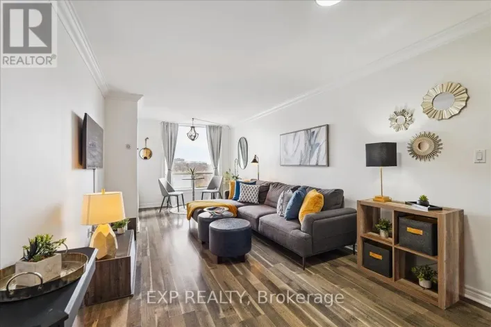 802 - 3 HICKORY TREE ROAD, Toronto