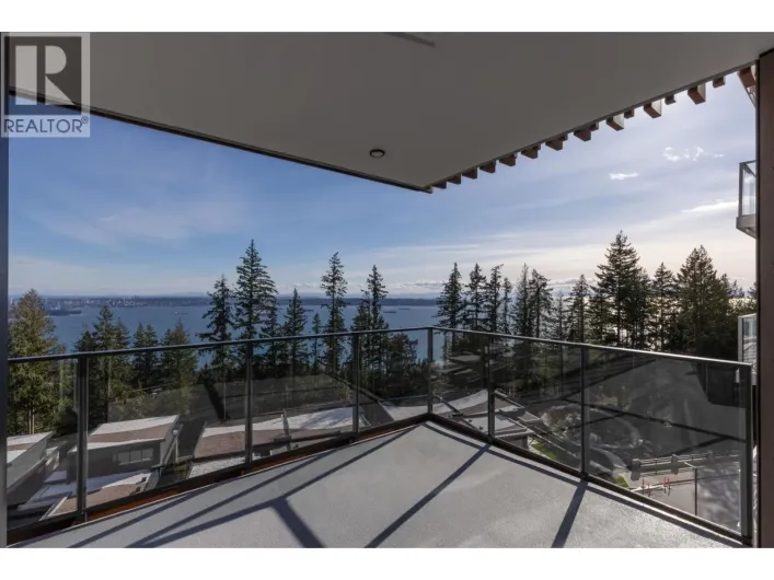 802 3963 UPLANDS WAY, West Vancouver