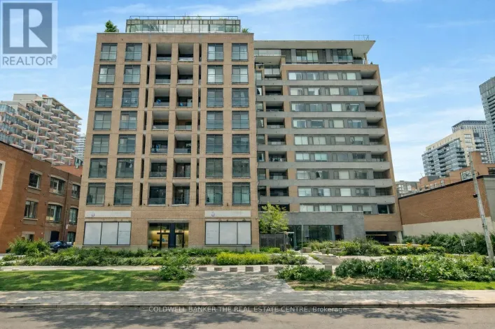 802 - 400 WELLINGTON STREET W, Toronto