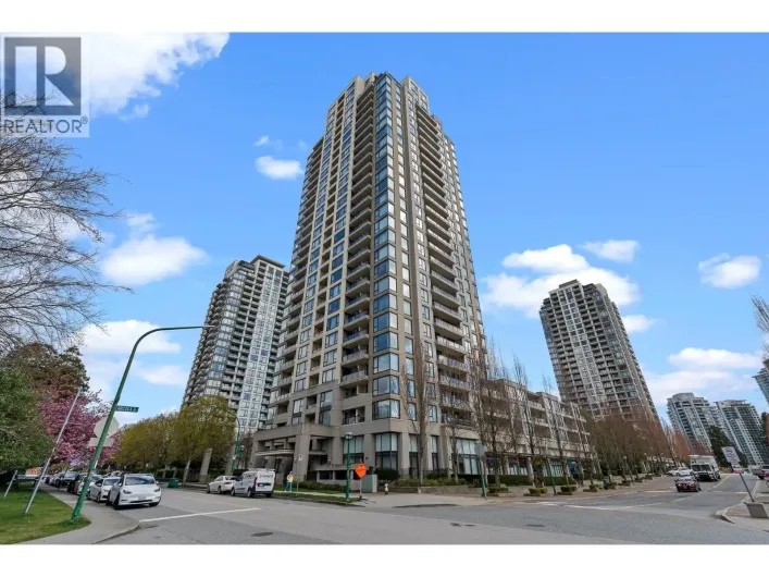 802 7088 SALISBURY AVENUE, Burnaby