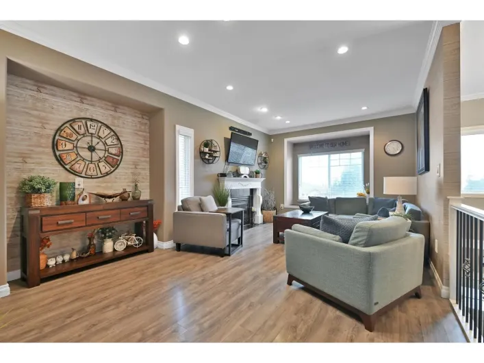 8021 MELBURN DRIVE, Mission