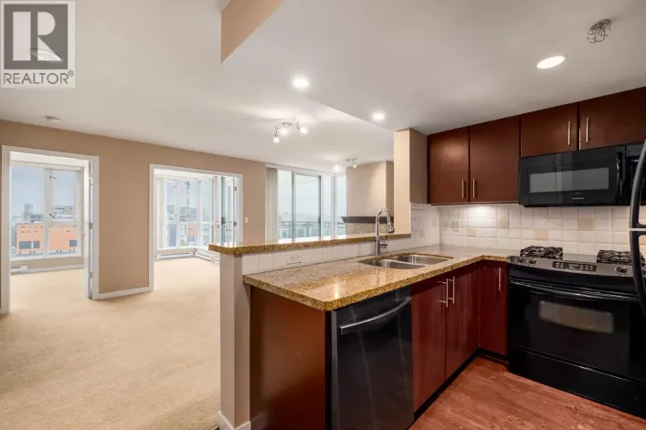 803 120 MILROSS AVENUE, Vancouver