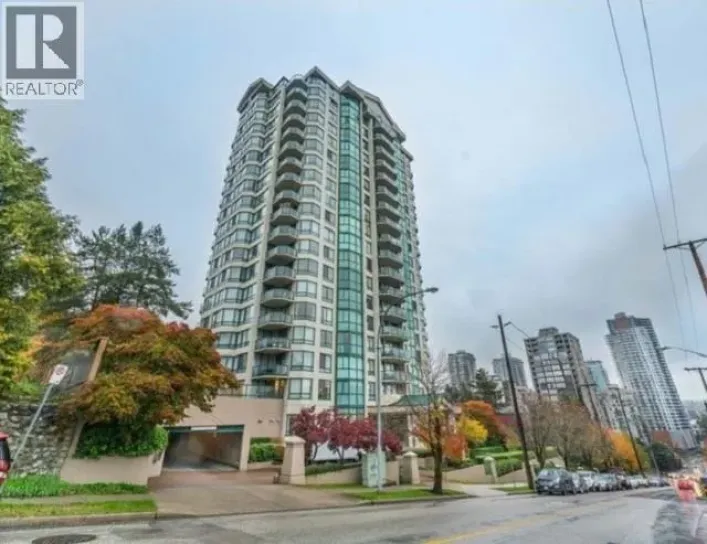 803 121 TENTH STREET, New Westminster