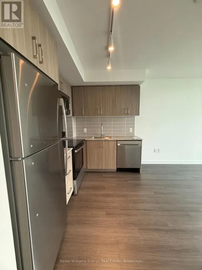 803 - 4010 EGLINTON AVENUE W, Toronto