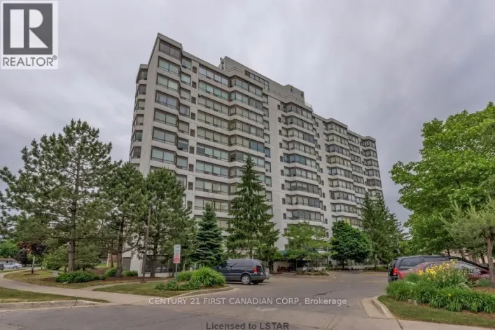 803 - 744 WONDERLAND ROAD S, London South