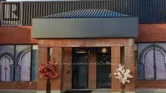 803 DUNDAS STREET E, Mississauga