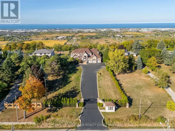 803 RIDGE ROAD, Hamilton