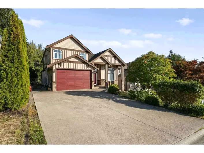 8032 MELBURN DRIVE, Mission