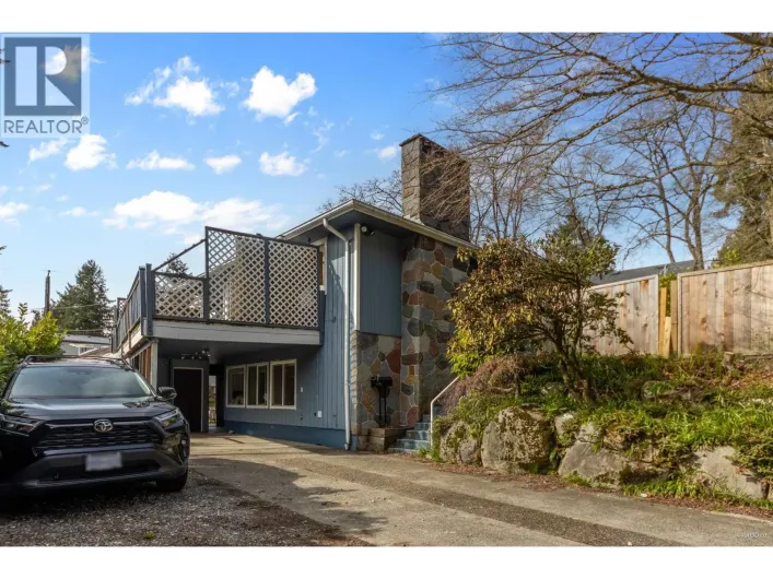 8035 NELSON AVENUE, Burnaby