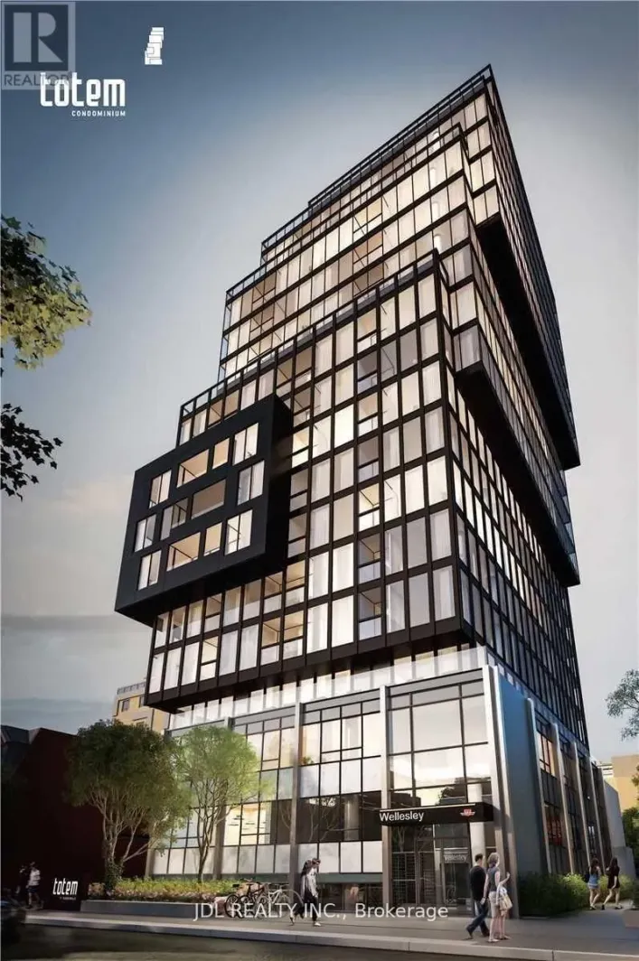 804 - 17 DUNDONALD STREET, Toronto
