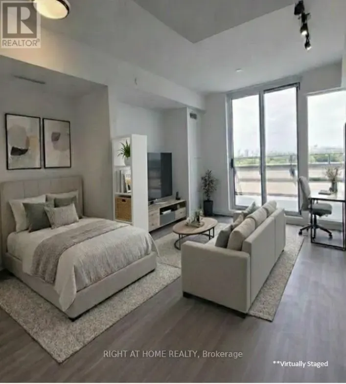 804 - 2369 DANFORTH AVENUE, Toronto