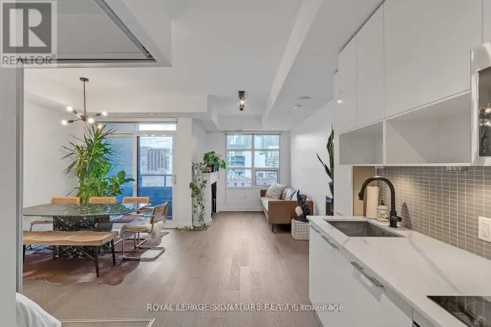 804 - 501 ADELAIDE STREET W, Toronto