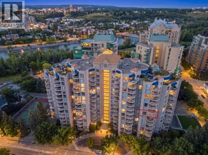 804, 804 3 Avenue SW, Calgary