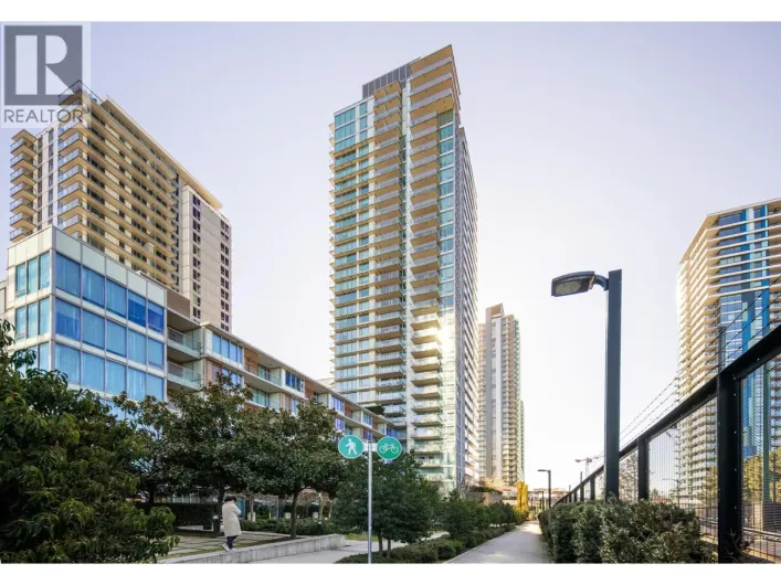 804 8131 NUNAVUT LANE, Vancouver