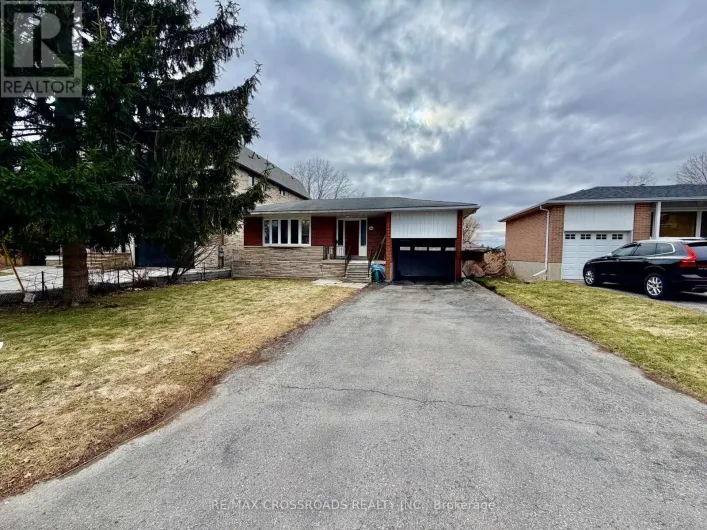 804 FAIRVIEW AVENUE, Pickering