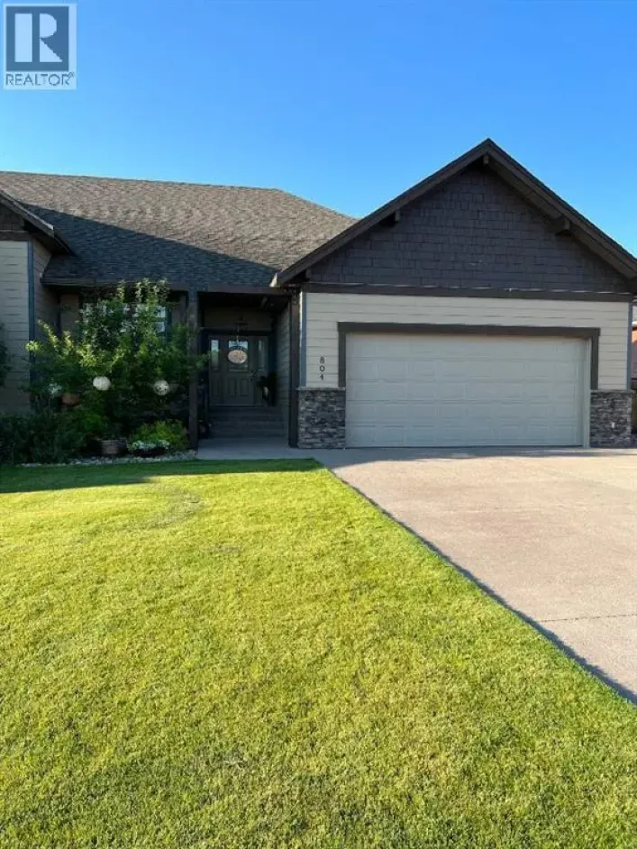 804 Fairway Boulevard, Cardston
