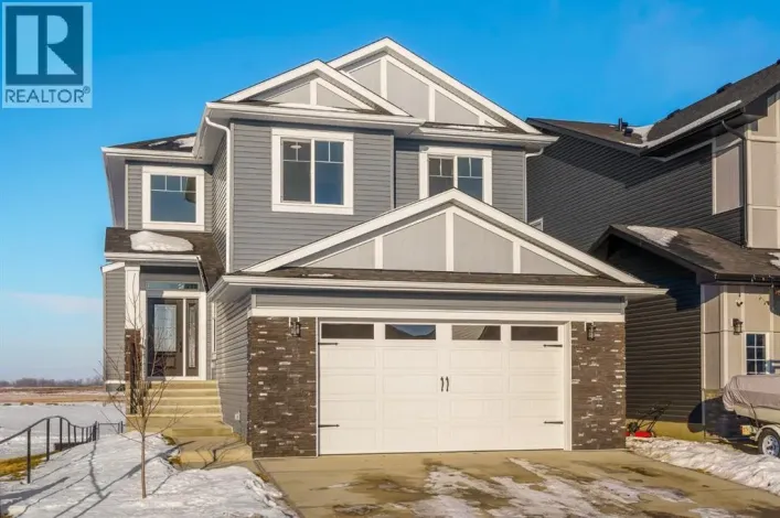 804 Lakewood Circle, Strathmore