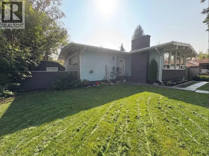 8043 Elbow Drive SW, Calgary