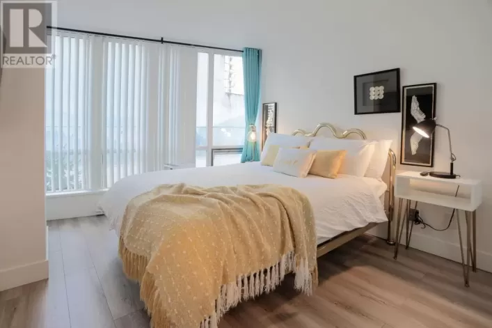 805 1166 MELVILLE STREET, Vancouver