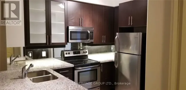 805 - 131 UPPER DUKE CRESCENT, Markham