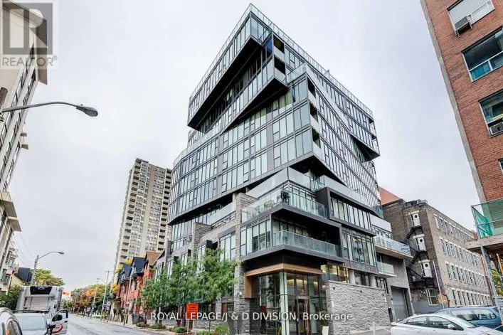 805 - 15 BEVERLEY STREET, Toronto