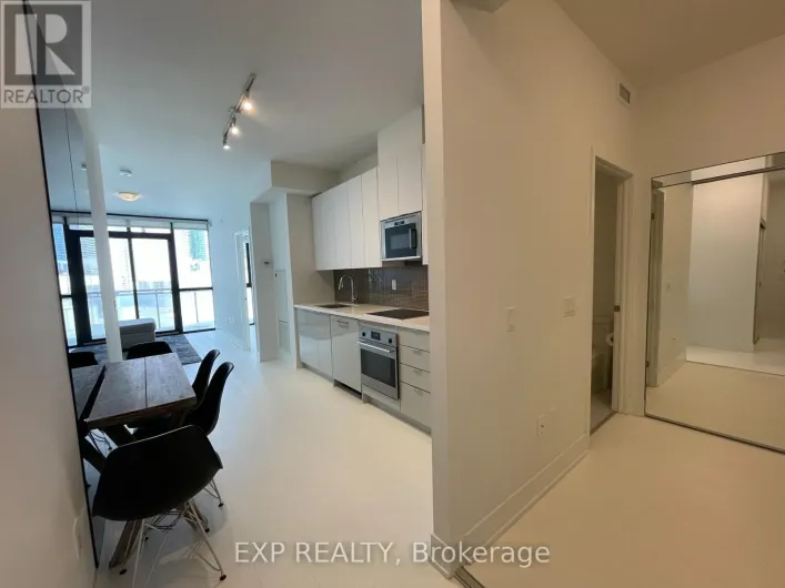 805 - 2908 HIGHWAY 7 ROAD, Vaughan