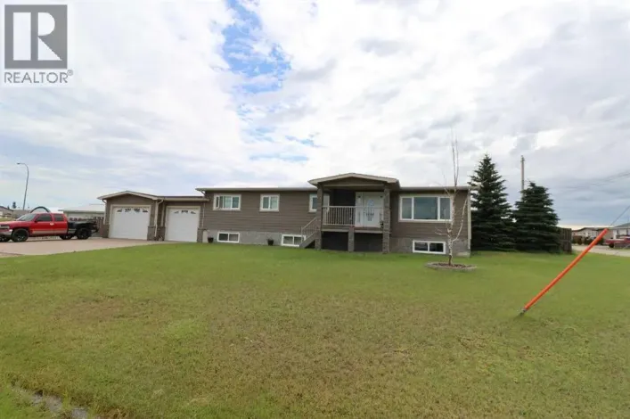 House for sale: 805 2nd St, Grassy Lake