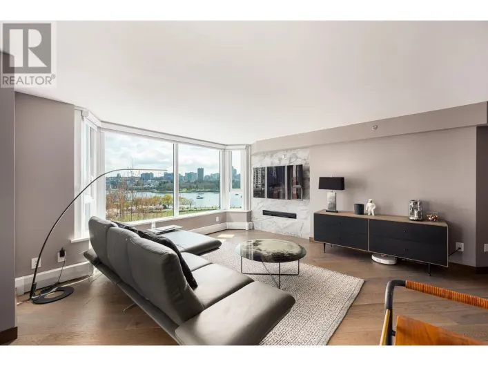 805 388 DRAKE STREET, Vancouver