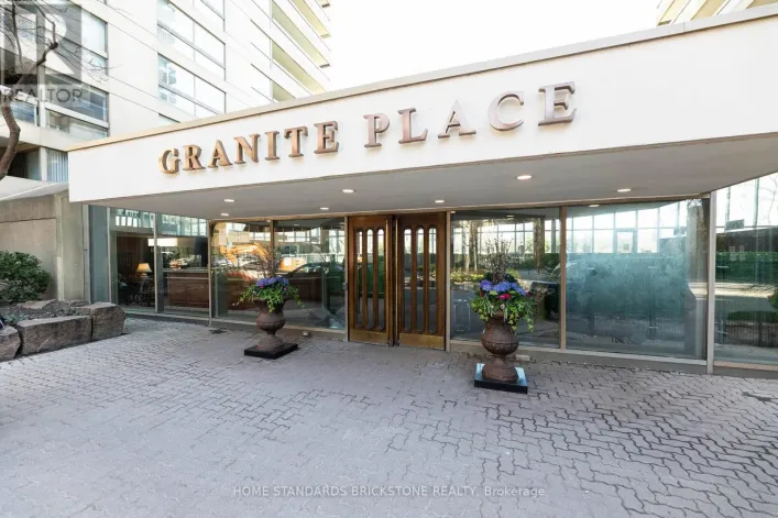805 - 61 ST CLAIR AVENUE W, Toronto