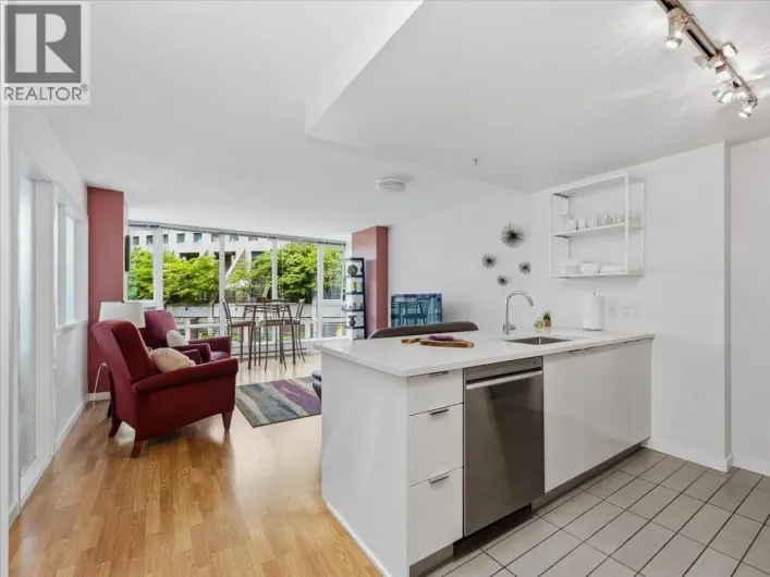 805 788 HAMILTON STREET, Vancouver