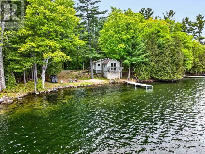 House for sale: 805 BURNS LANE, Frontenac