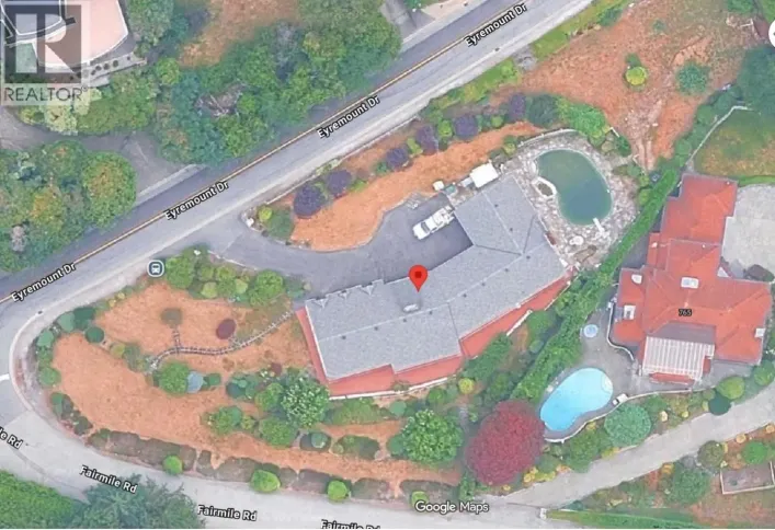 805 EYREMOUNT DRIVE, West Vancouver