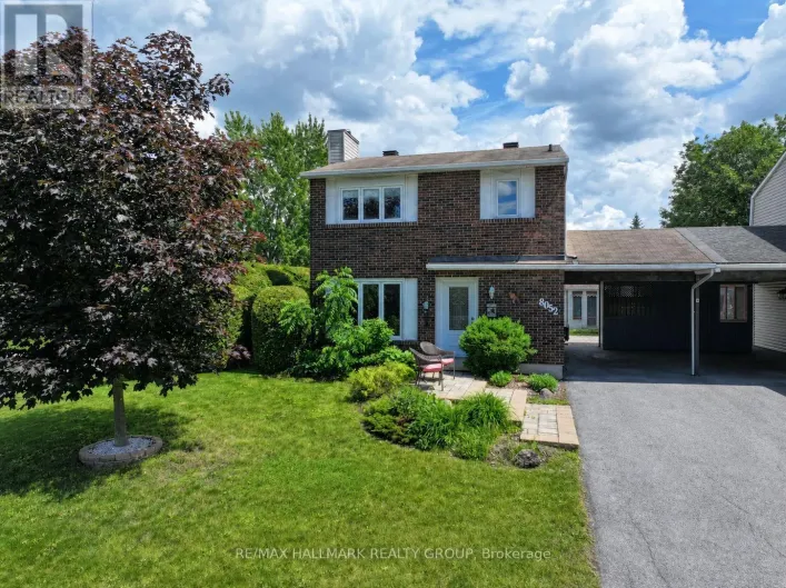 8052 JEANNE D'ARC BOULEVARD, Ottawa