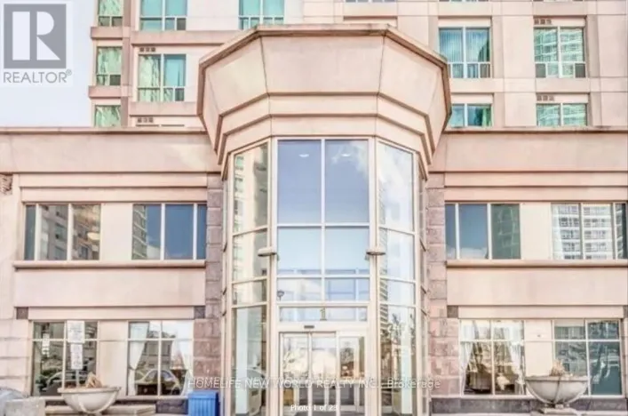 806 - 1 LEE CENTRE DRIVE, Toronto