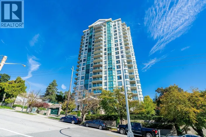 806 121 TENTH STREET, New Westminster