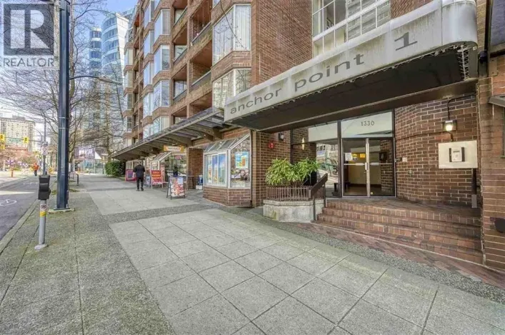 806 1330 BURRARD STREET, Vancouver