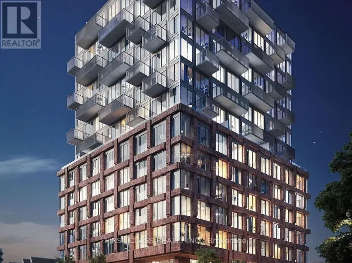 806 - 2 AUGUSTA AVENUE, Toronto