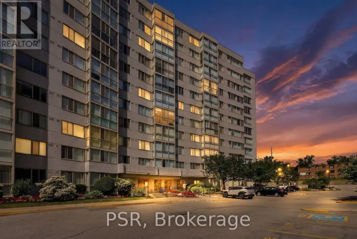 806 - 270 DAVIS DRIVE, Newmarket