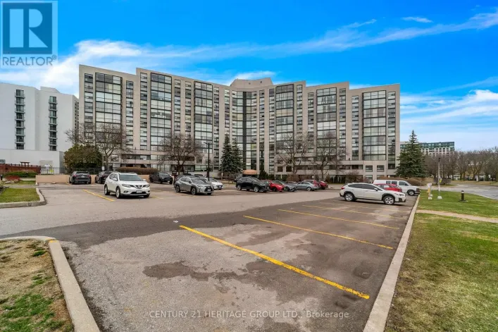 806 - 30 HARDING BOULEVARD W, Richmond Hill