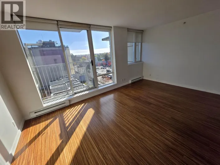 806 328 E 11TH AVENUE, Vancouver