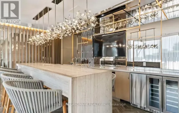 806 - 7 KENASTON GARDENS, Toronto