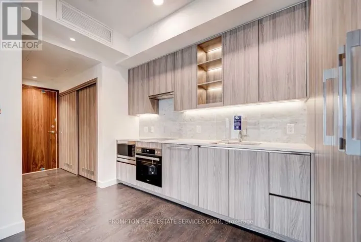 806 - 85 MCMAHON DRIVE, Toronto